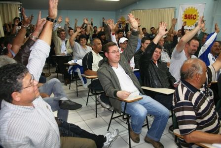 Hoje (5) tem assembleia para avaliar propostas do Sindimetal e Sindimaq